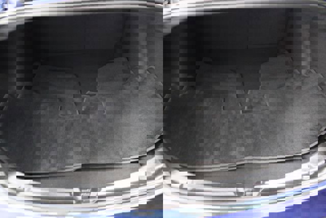 Used 2018 Tesla Model 3 Long Range image 15