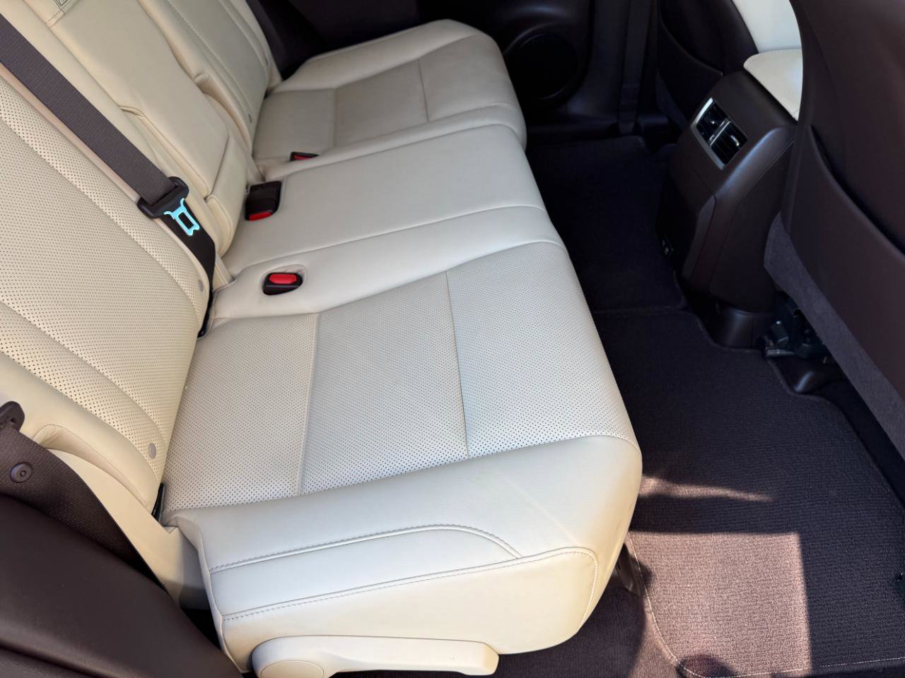 Used 2020 Lexus RX 350 FWD w/ Accessory Package image 22