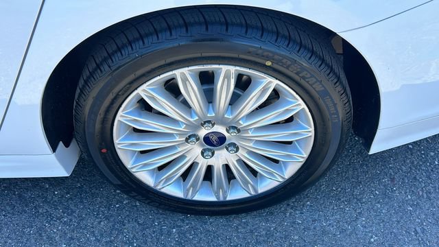 Used 2016 Ford Fusion Energi SE FWD image 6