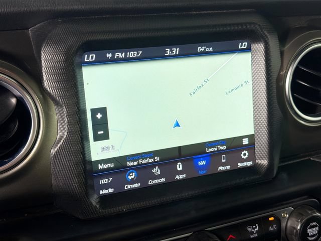 Used 2023 Jeep Wrangler Unlimited Sahara w/ Cold Weather Group AWD/4WD image 14