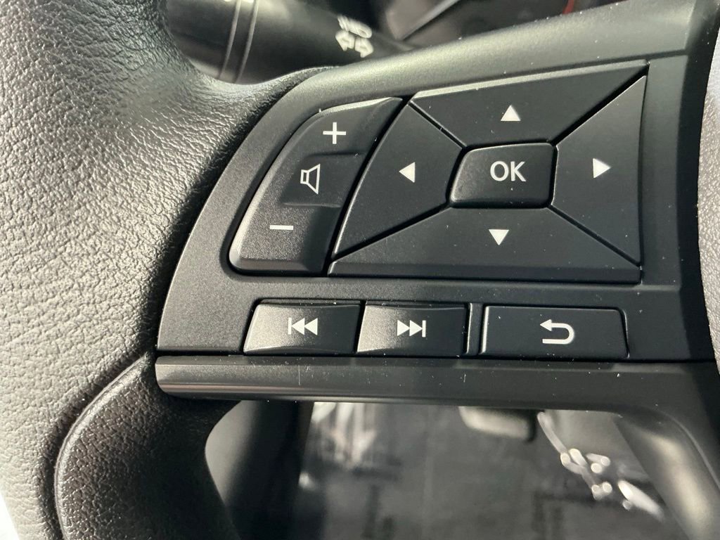 Used 2025 Nissan Altima 2.5 S FWD image 28