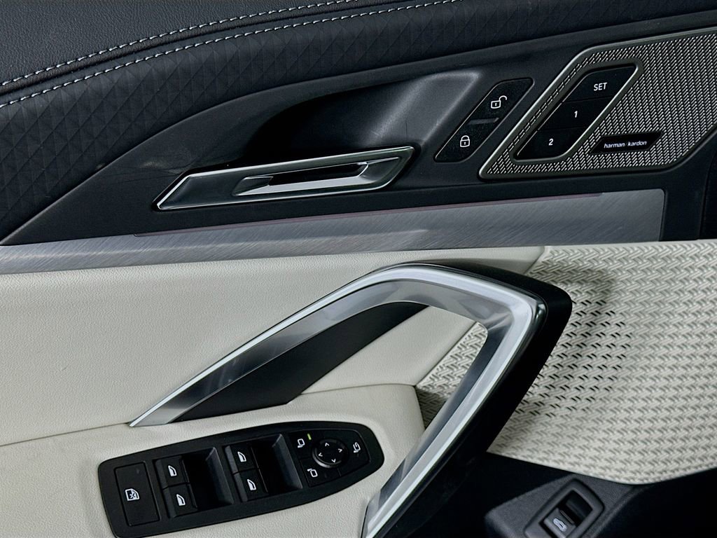 Used 2026 BMW X2 xDrive28i w/ Technology Package image 20