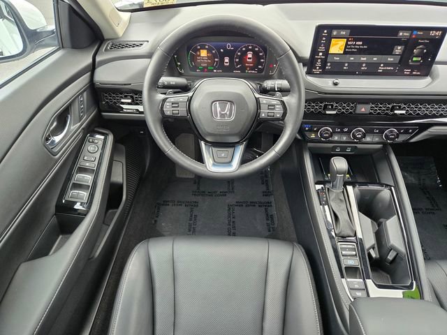 Certified 2025 Honda Accord Touring image 11