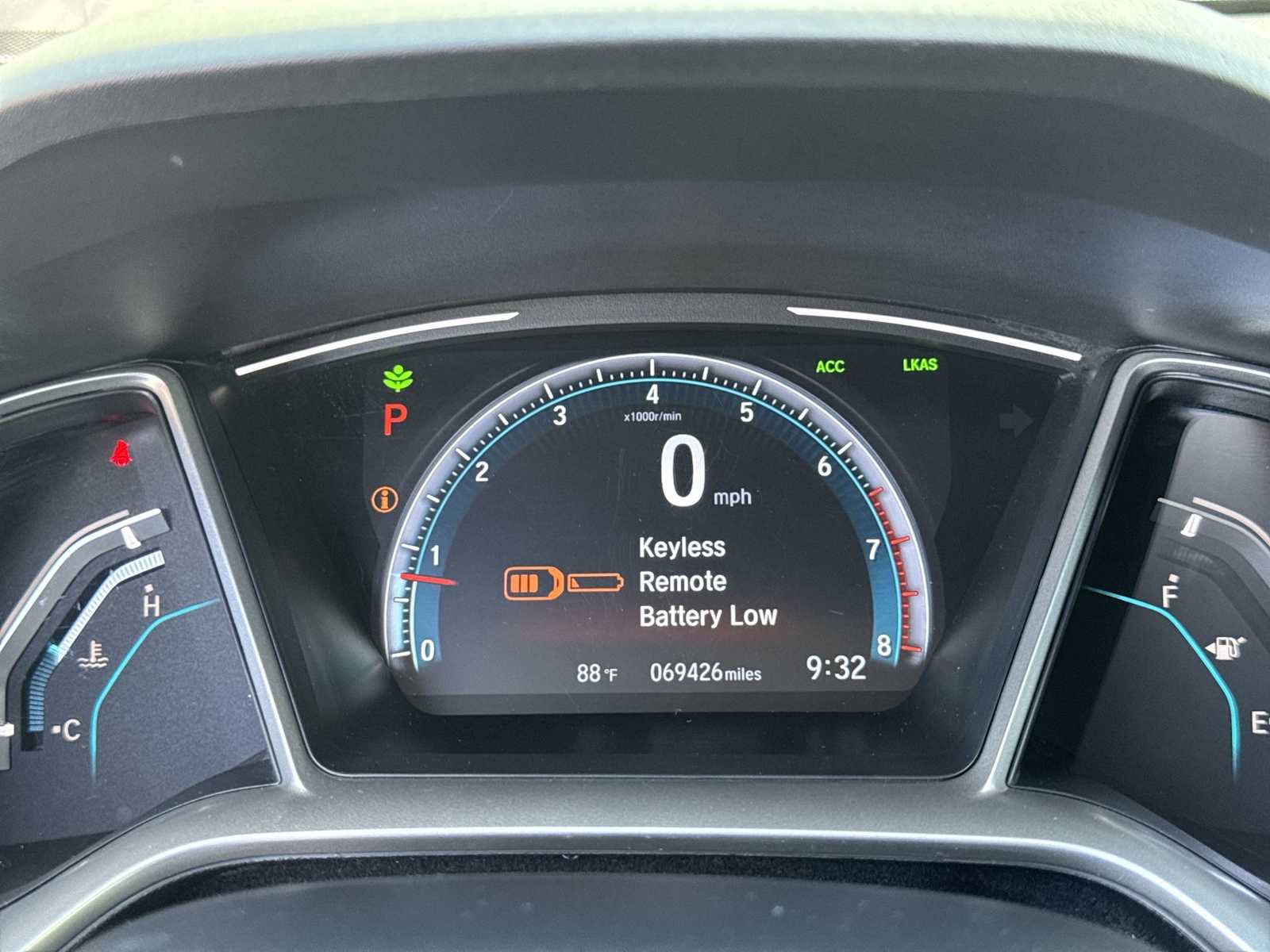 Used 2020 Honda Civic Touring image 22
