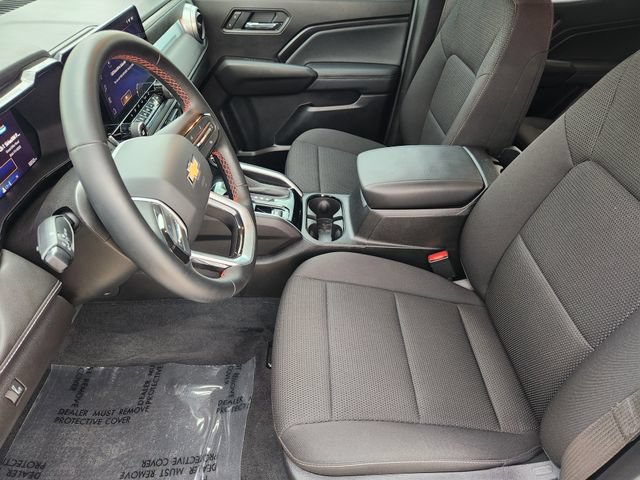 Used 2025 Chevrolet Colorado LT RWD image 4