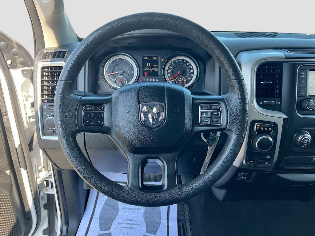 Used 2019 RAM 1500 Classic SLT AWD/4WD image 11
