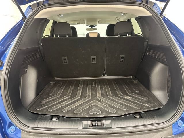 Used 2022 Ford Escape SE w/ Cold Weather Package image 29