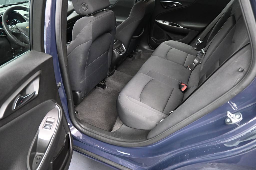 Used 2025 Chevrolet Malibu LT FWD image 16