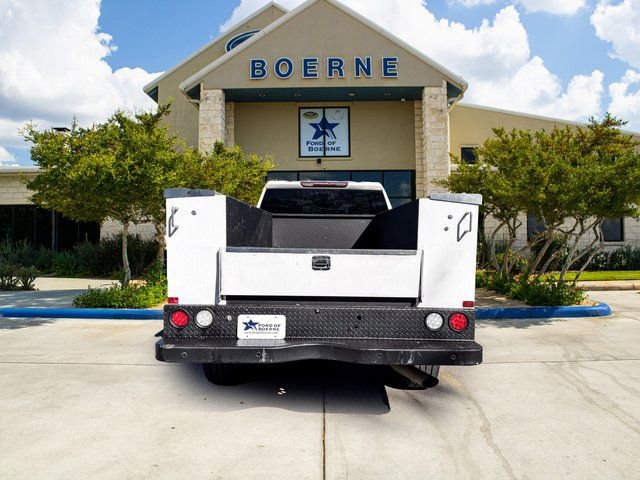 Used 2020 Chevrolet Silverado 3500 W/T w/ WT Fleet Convenience Package image 3