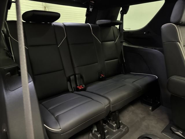 Used 2023 Cadillac Escalade Sport w/ Touring Package image 38