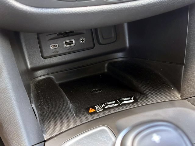 Certified 2020 Chevrolet Equinox Premier FWD image 27
