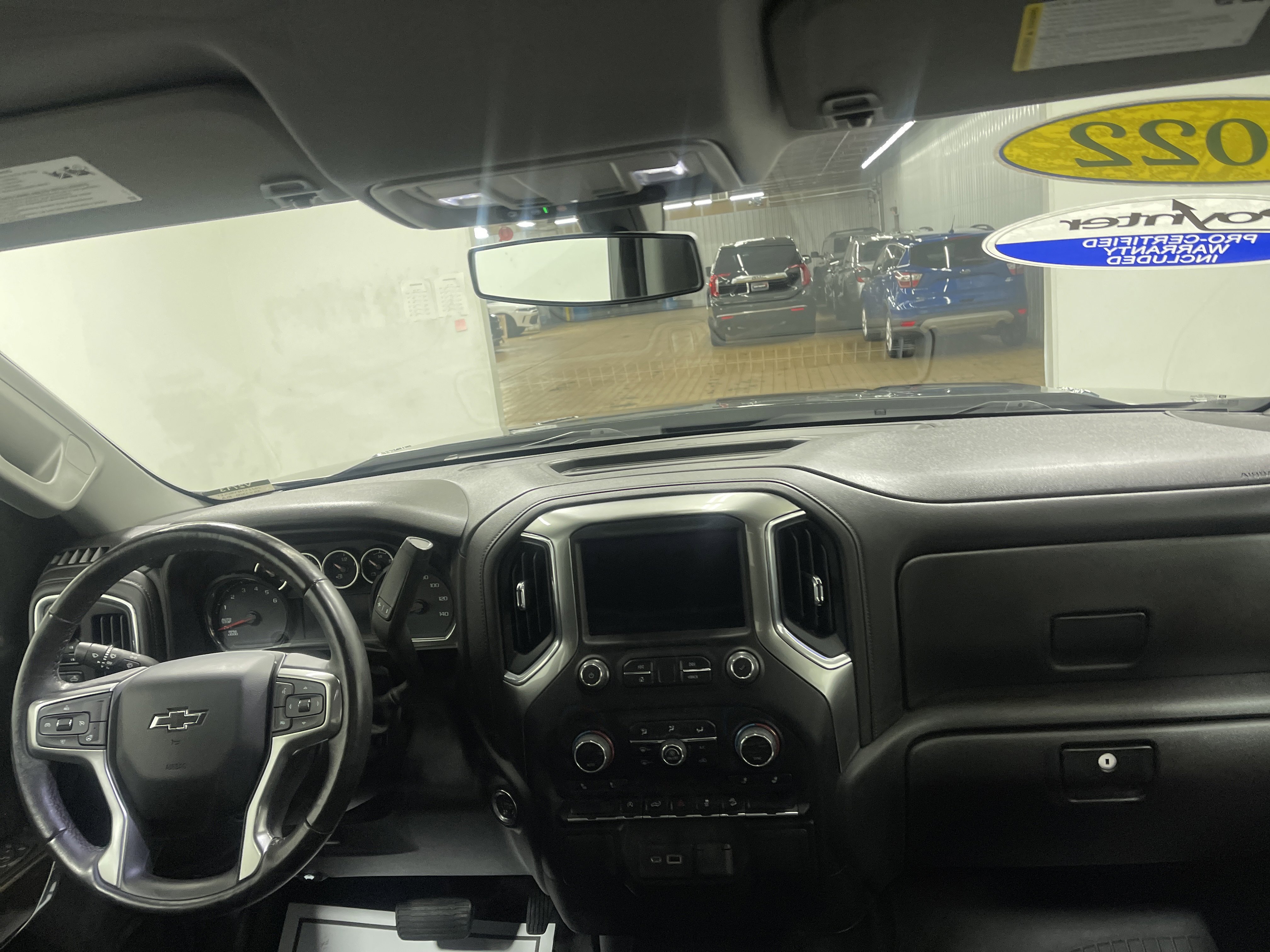 Used 2022 Chevrolet Silverado 1500 RST w/ Z71 Off-Road Package AWD/4WD image 22