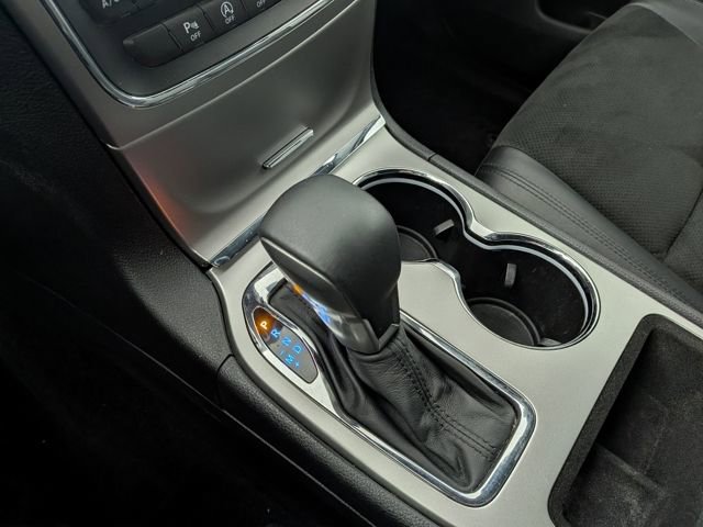 Used 2018 Jeep Grand Cherokee Altitude image 18