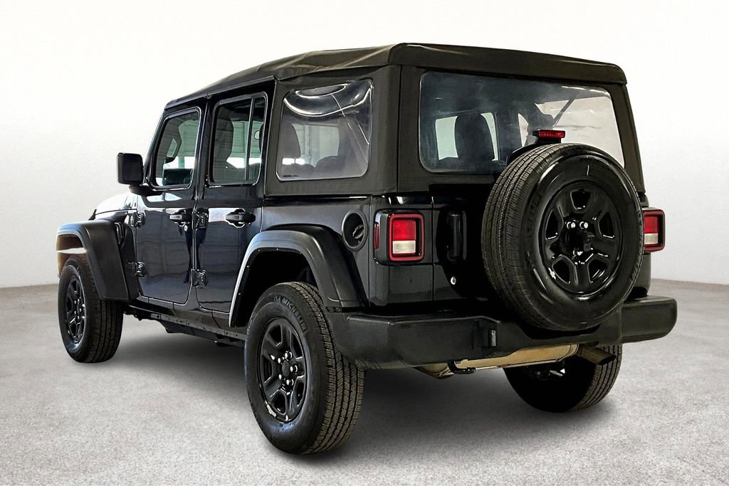 Used 2023 Jeep Wrangler Sport image 15