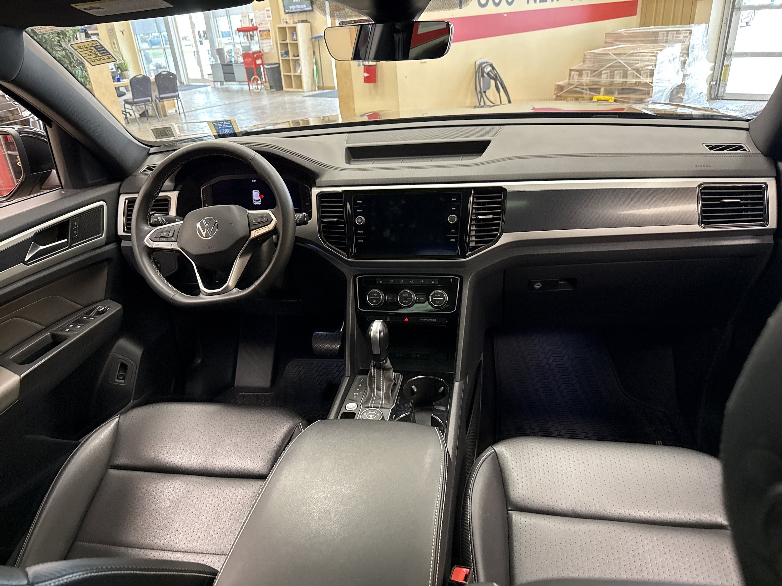 Used 2022 Volkswagen Atlas Cross Sport SEL AWD/4WD image 21