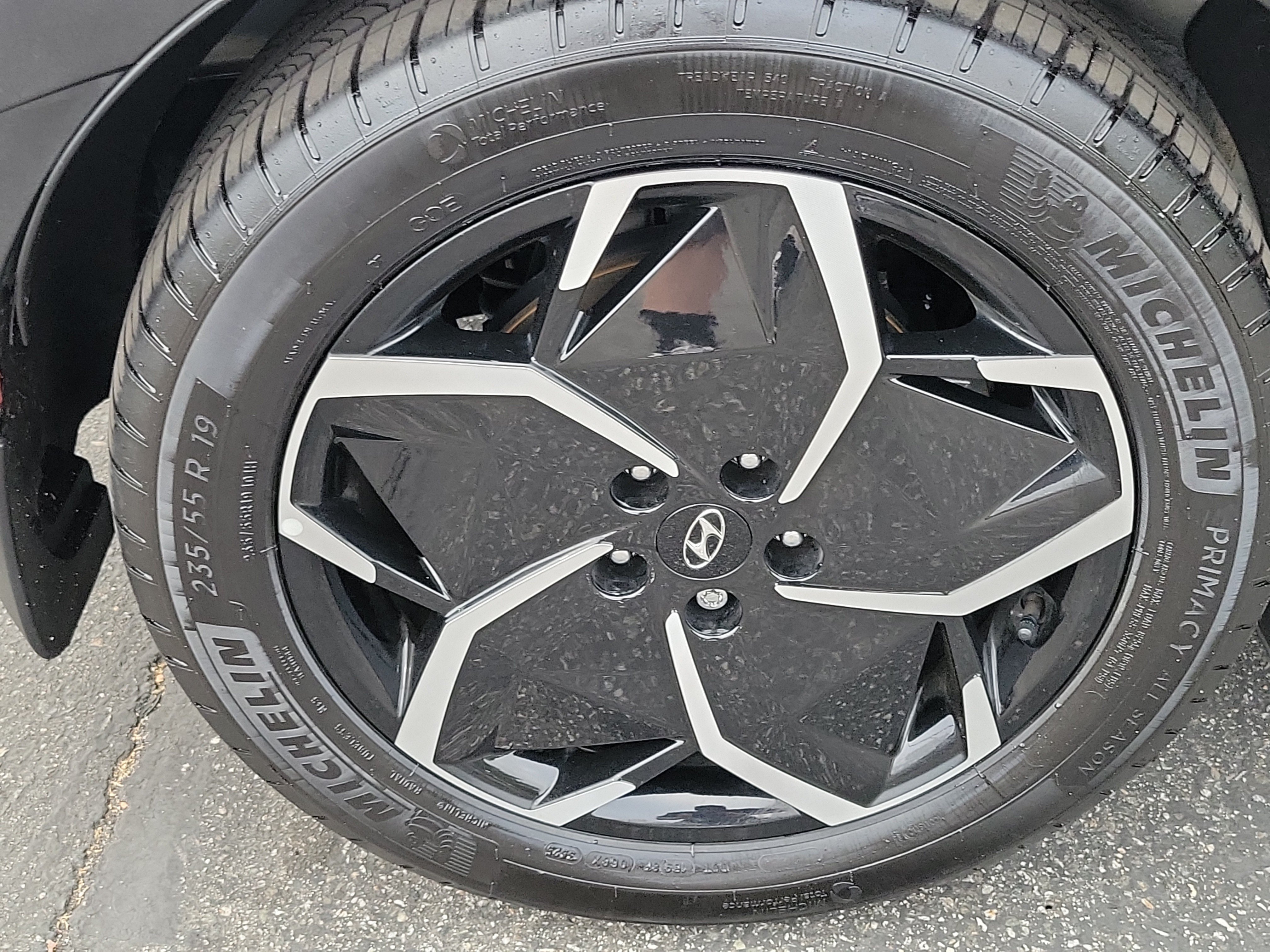 Certified 2024 Hyundai Ioniq 5 SEL RWD image 24