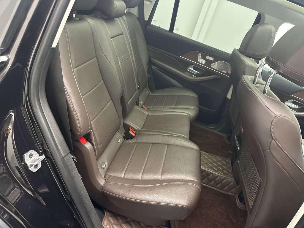 Used 2021 Mercedes-Benz GLS 450 4MATIC image 11