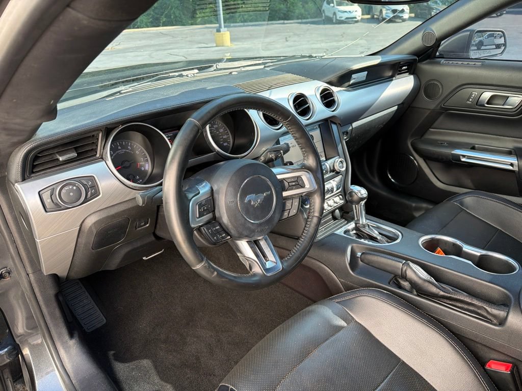 Used 2019 Ford Mustang GT Premium RWD image 31