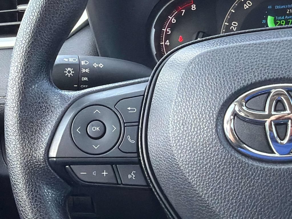 Certified 2025 Toyota RAV4 LE FWD image 11