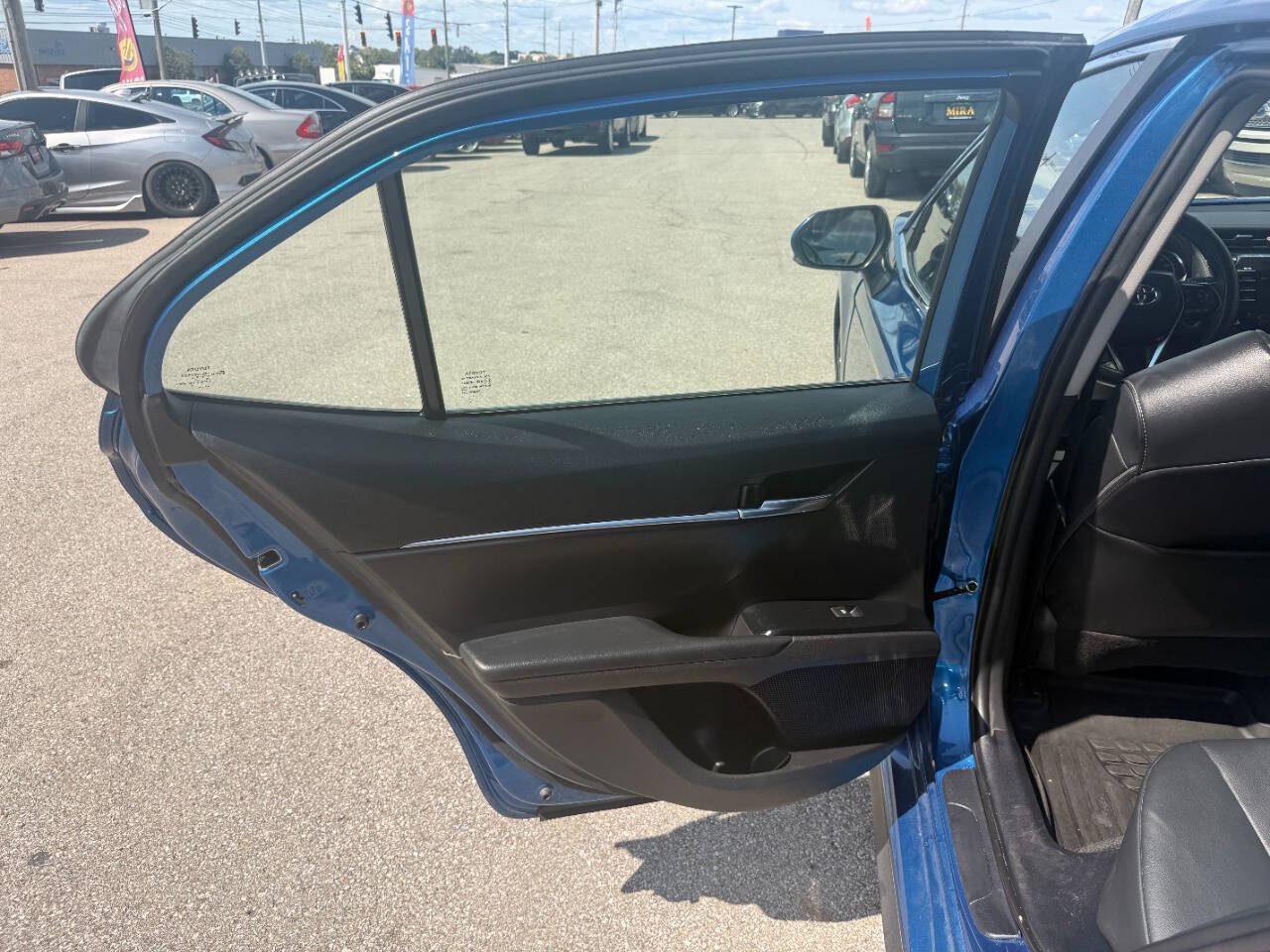 Used 2020 Toyota Camry SE w/ Audio Package AWD/4WD image 15