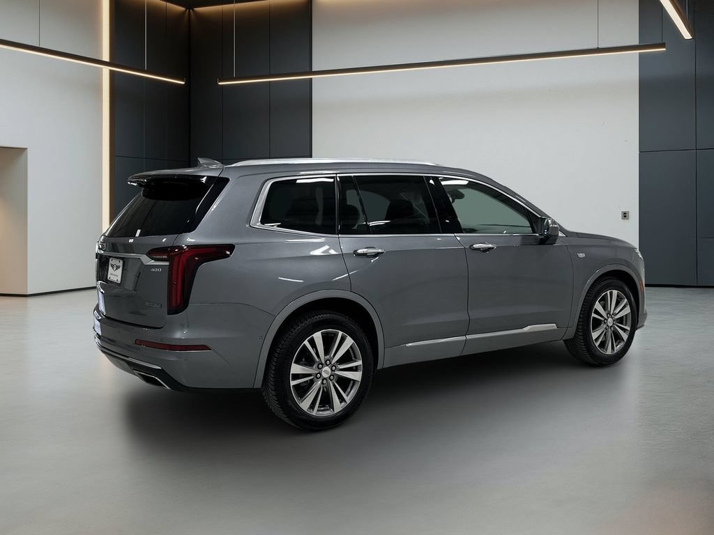 Used 2020 Cadillac XT6 Premium Luxury FWD image 6