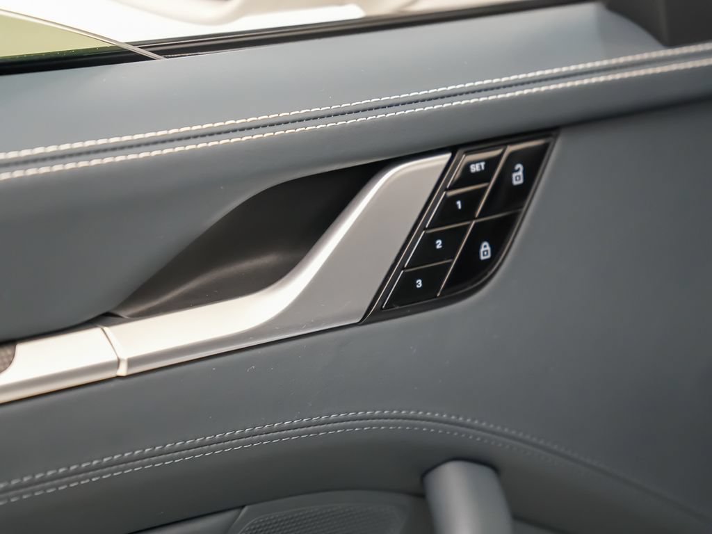 Certified 2021 Porsche 911 Turbo S AWD/4WD image 19