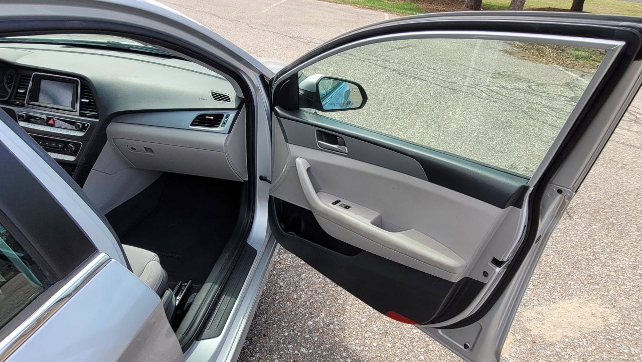 Used 2019 Hyundai Sonata ECO FWD image 14