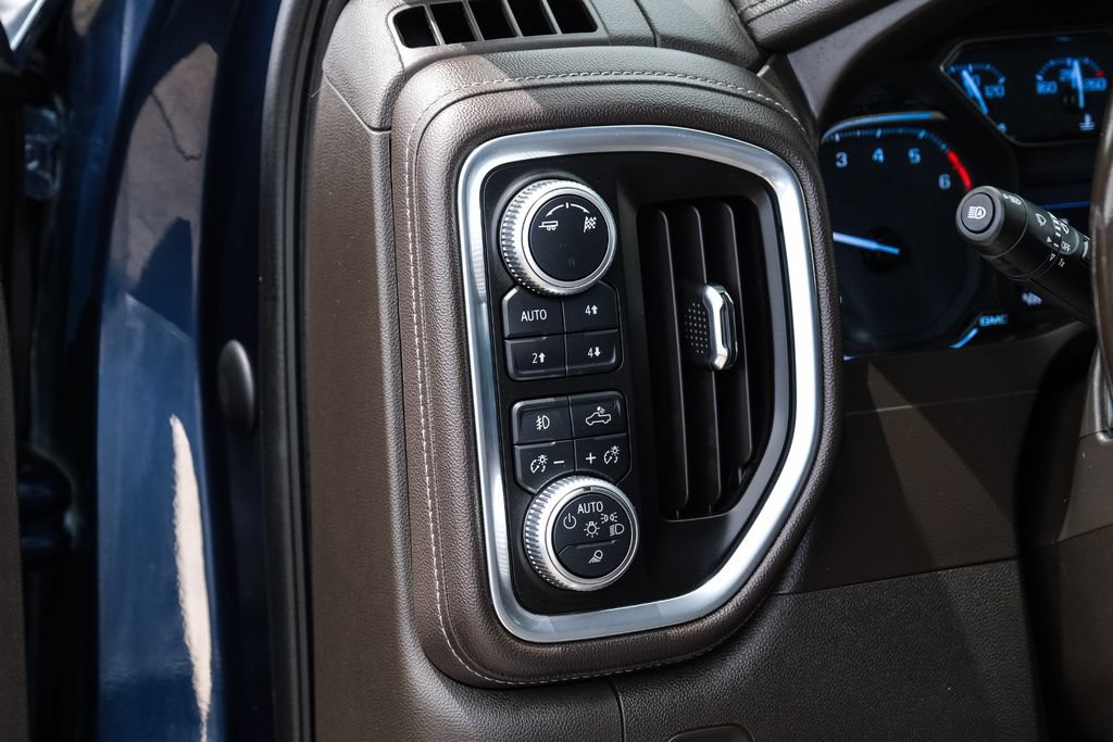 Used 2019 GMC Sierra 1500 SLT AWD/4WD image 29