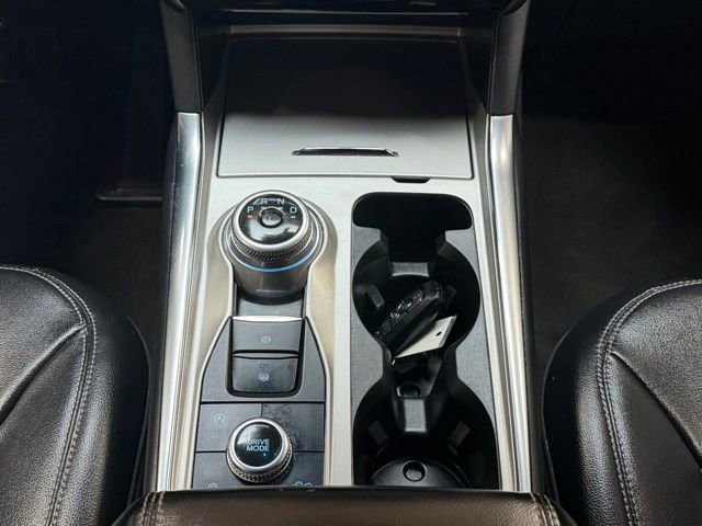 Used 2023 Ford Explorer Limited image 16
