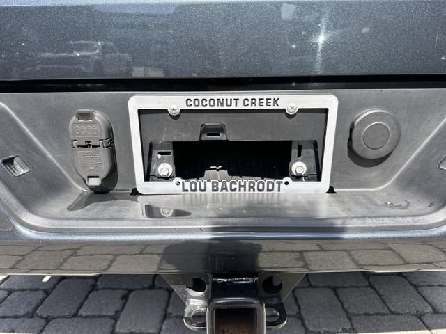 Used 2019 Chevrolet Silverado 1500 Custom w/ Custom Value Package RWD image 13
