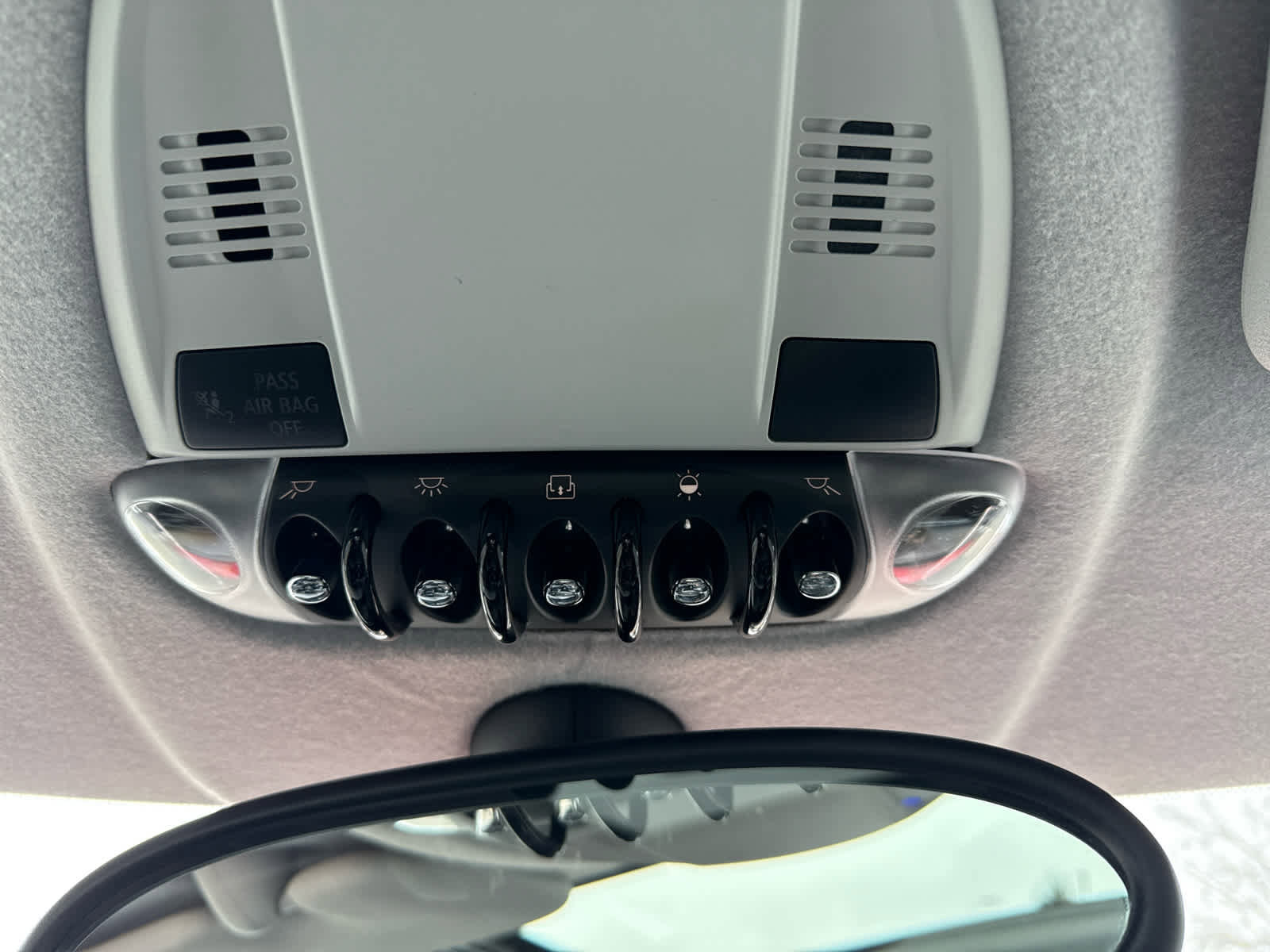 Used 2010 MINI Cooper Hardtop image 20