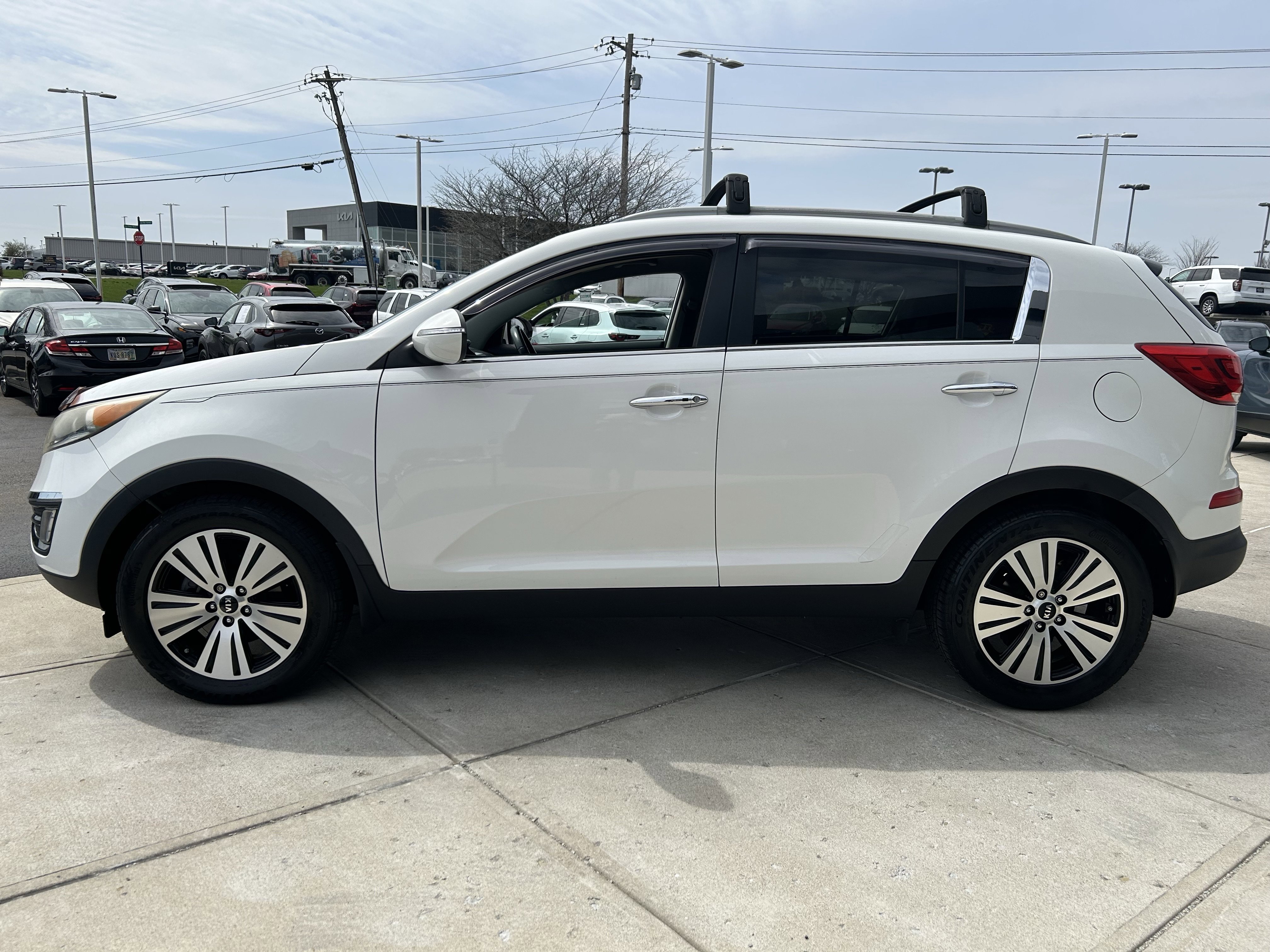 Used 2015 Kia Sportage EX image 4