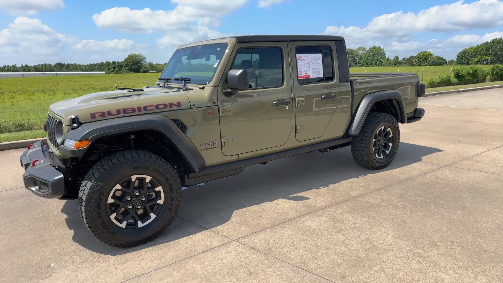 Used 2026 Jeep Gladiator Rubicon AWD/4WD image 5