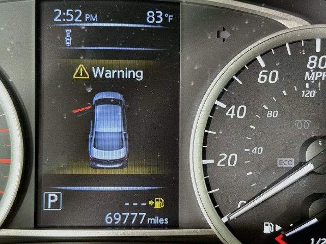 Used 2018 Nissan Sentra SV FWD image 13