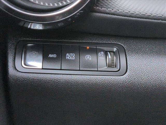 Used 2025 Chevrolet Equinox LT AWD/4WD image 17