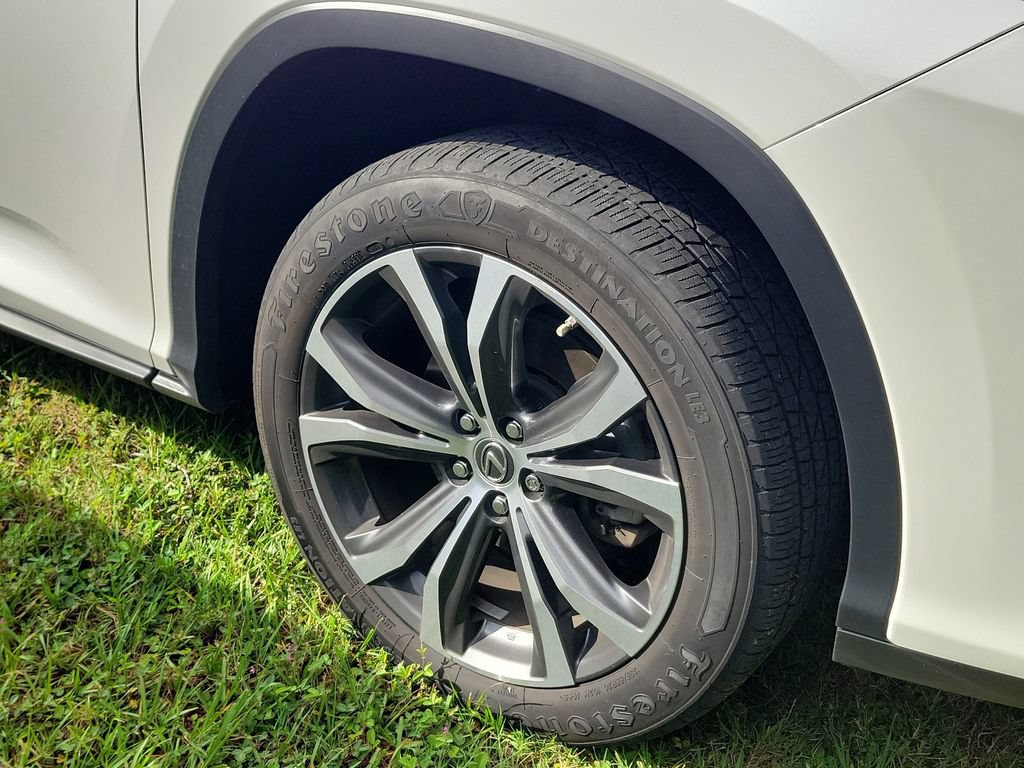 Used 2019 Lexus RX 450hL Premium w/ Premium Package AWD/4WD image 9