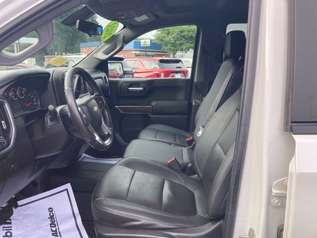 Used 2021 Chevrolet Silverado 1500 LT AWD/4WD image 15