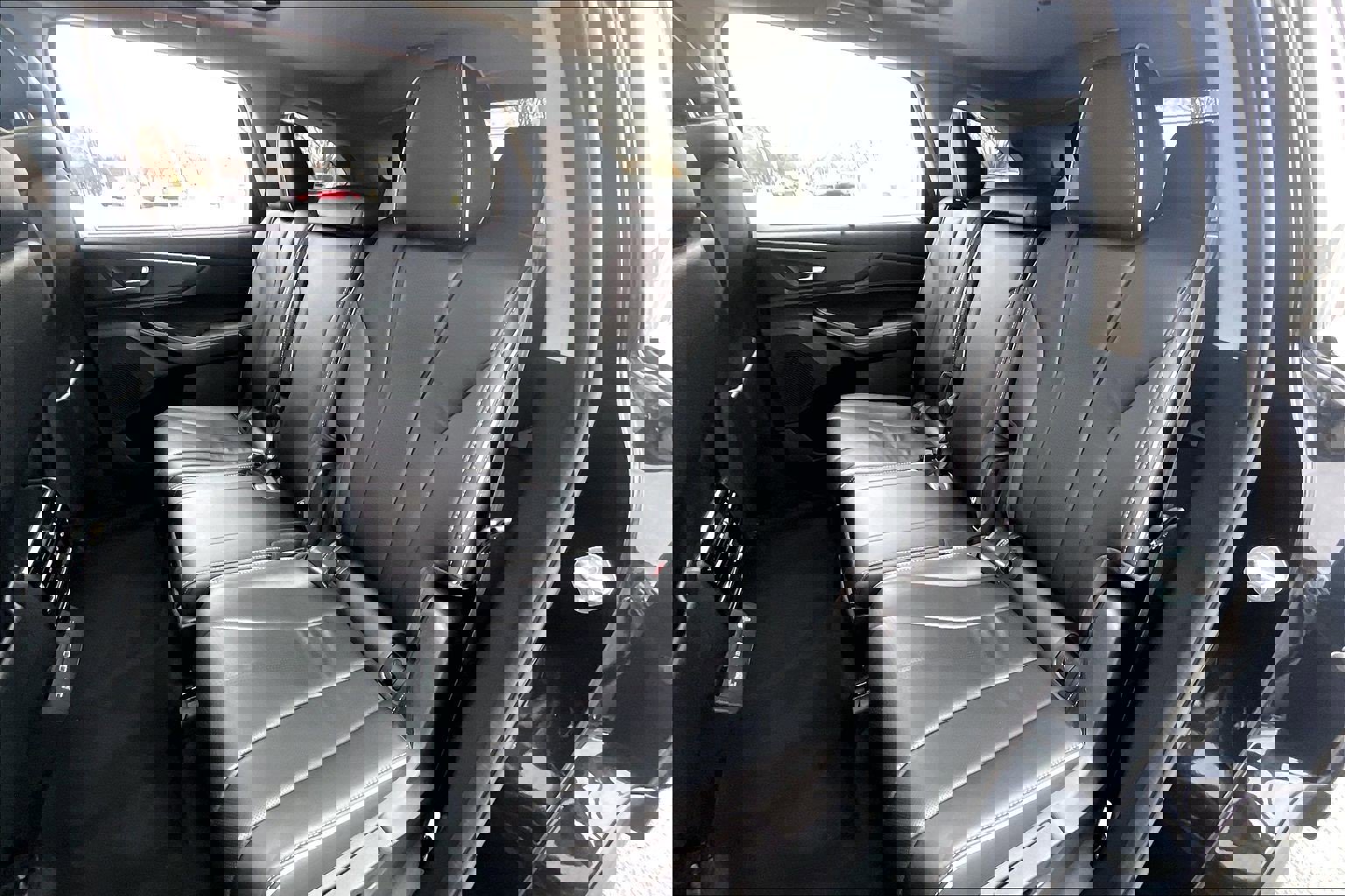 Used 2023 Acura MDX SH-AWD w/ Advance Package image 31