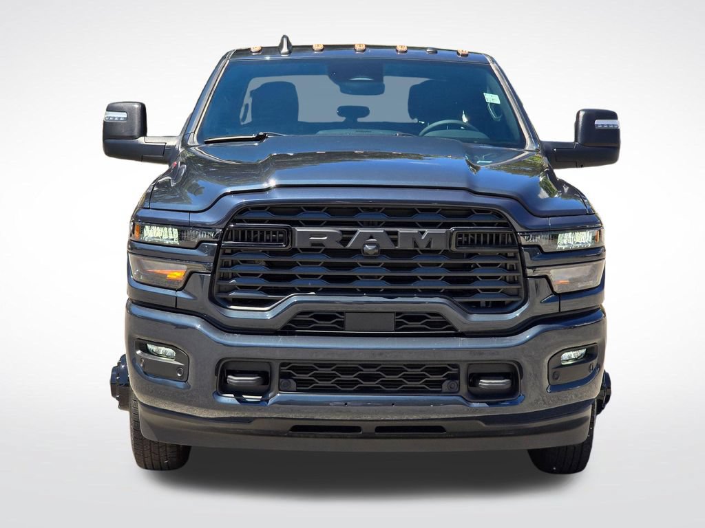 New 2026 RAM 3500 Big Horn AWD/4WD image 17