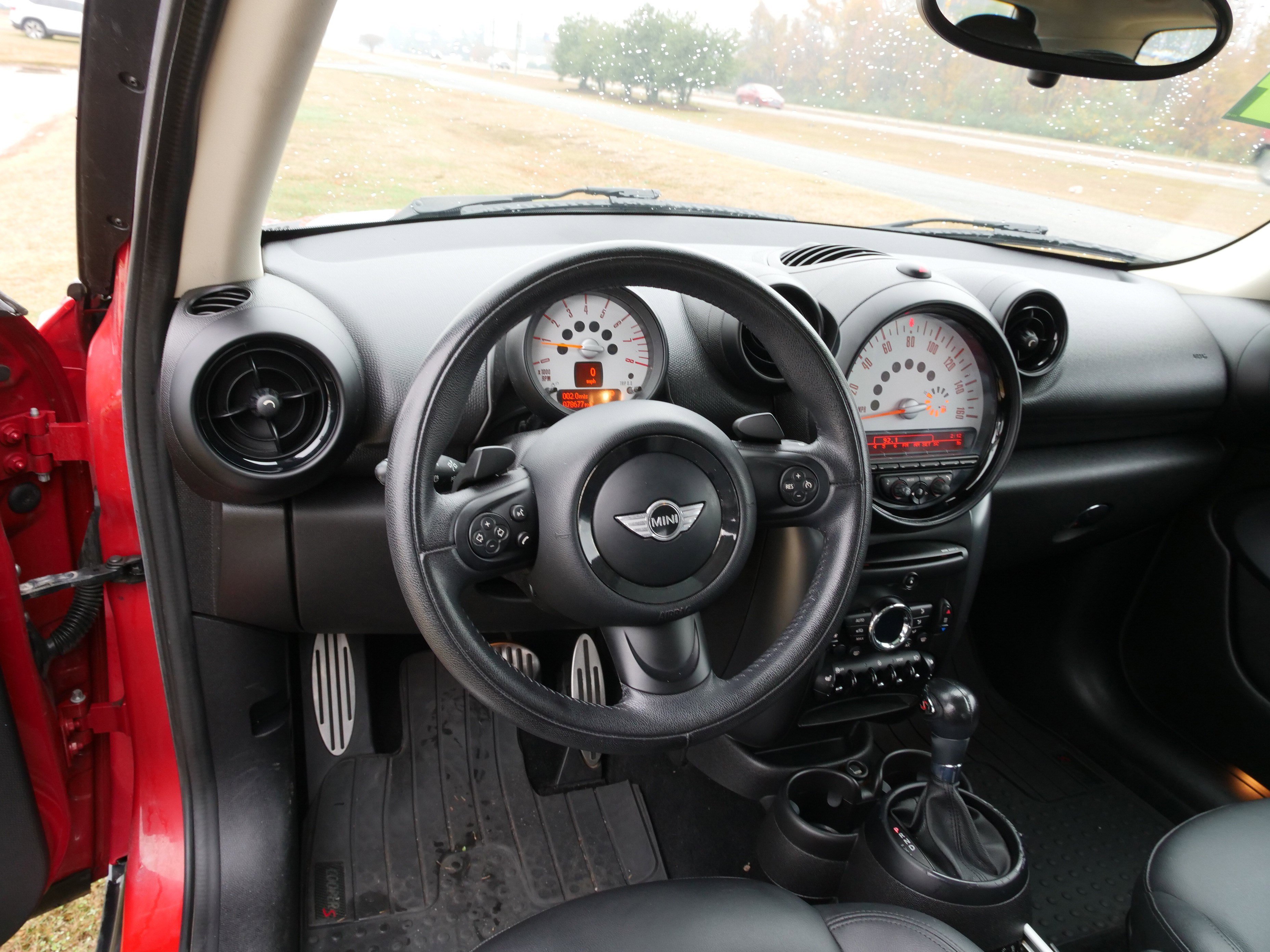 Used 2014 MINI Cooper Paceman S image 16