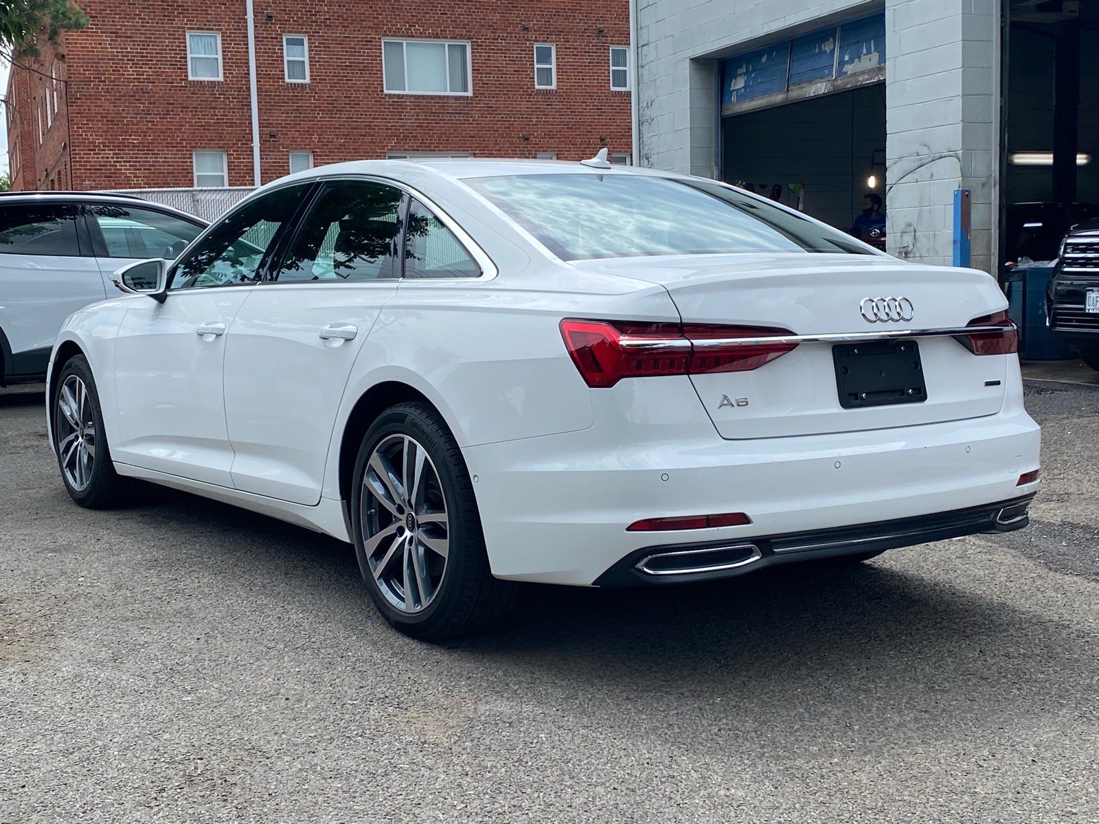 Used 2023 Audi A6 2.0T Premium w/ Convenience Package AWD/4WD image 5