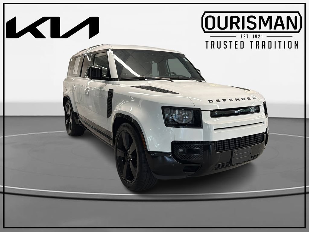 Used 2024 Land Rover Defender 130 X-Dynamic SE AWD/4WD image 1