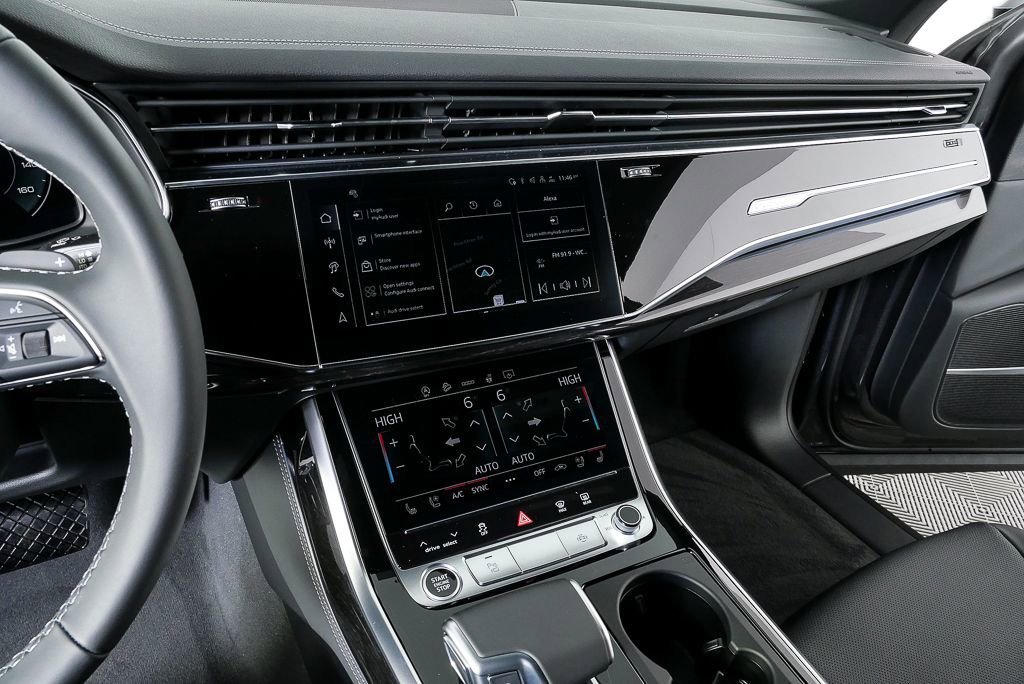New 2026 Audi Q8 Premium Plus AWD/4WD image 13