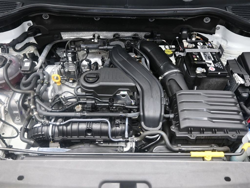 Used 2022 Volkswagen Taos S image 31