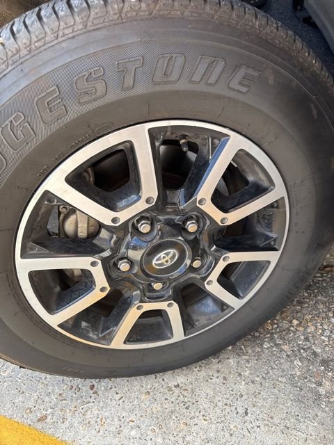 Used 2016 Toyota Tundra Limited image 8