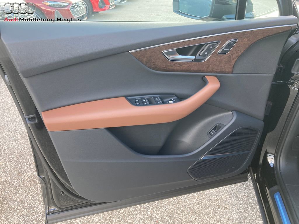 New 2026 Audi Q7 3.0T Premium image 11