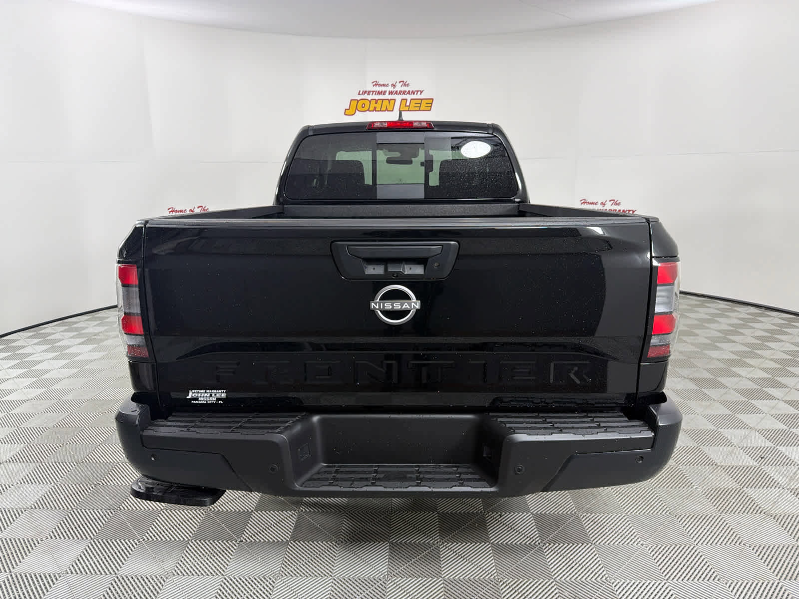 New 2026 Nissan Frontier S image 4