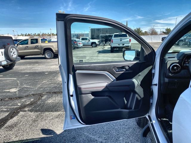 Certified 2025 Chevrolet Colorado Z71 w/ Z71 Convenience Package 2 AWD/4WD image 21