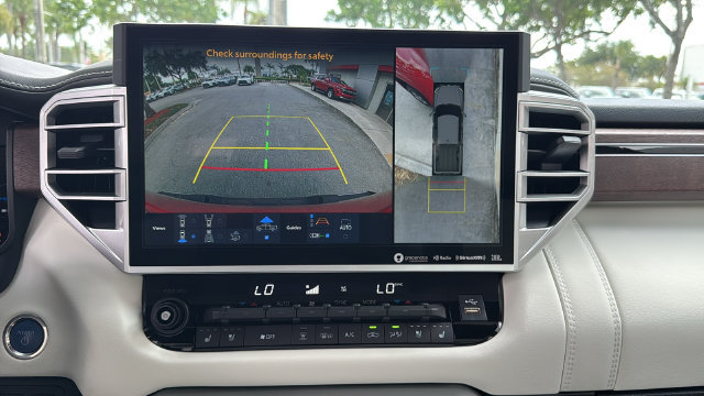 Used 2024 Toyota Tundra Capstone AWD/4WD image 24