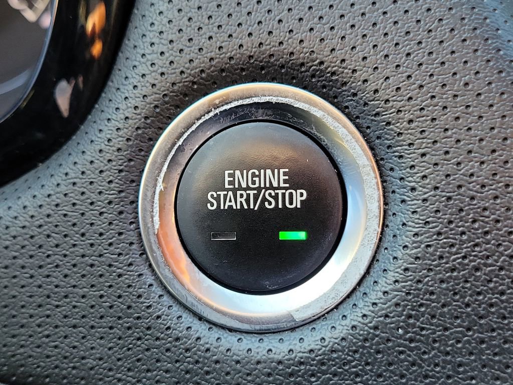 Used 2022 Cadillac XT5 Premium Luxury w/ Technology Package image 28